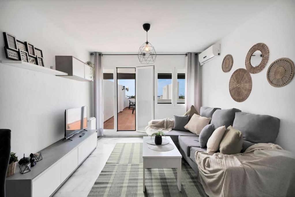 Duplex Con Vistas Al Mar, Piscina Y Gimnasio - Las Abejeras 226 Estepona Exterior foto