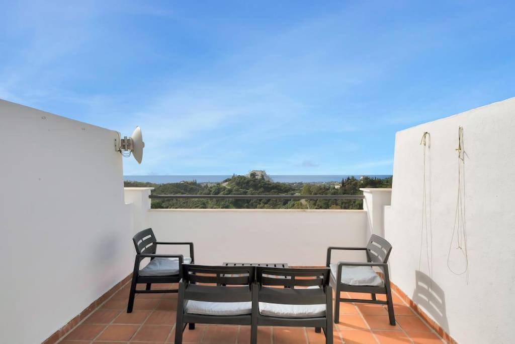 Duplex Con Vistas Al Mar, Piscina Y Gimnasio - Las Abejeras 226 Estepona Exterior foto